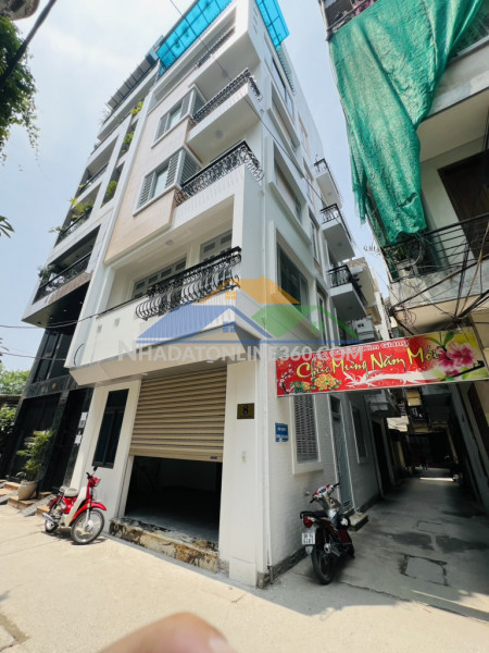 Kim giang, 51m 7 tầng sang trọng, ô tô tránh đỗ, lô góc, sổ vuông