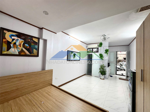 Chính chủ cần cho thuê nhanh căn hộ tiện nghi sạch đẹp ngõ 328...