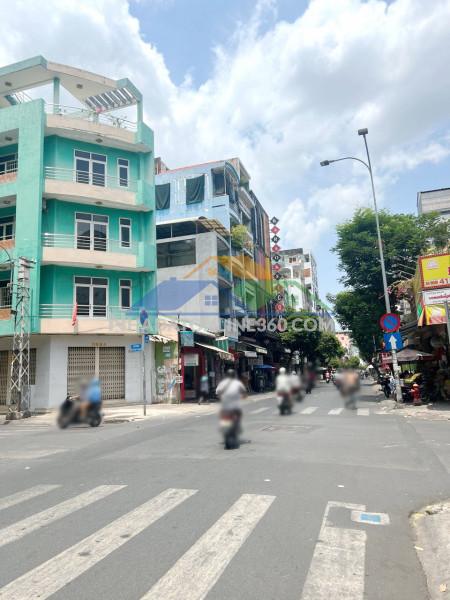 Nhà 3 tầng mặt tiền kinh doanh đinh hoà p13q8. giá 8.2 tỷ