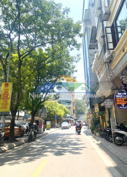 Cực hiếm, bán nhà mặt phố nguyễn công hoan, kinh doanh sầm uất, 100m chỉ 30 tỷ