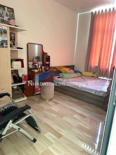 Nhà 3 tầng mới xây hẻm xe hơi bình chiểu – 52m² – gần chợ nông sản – giá 5 tỷ