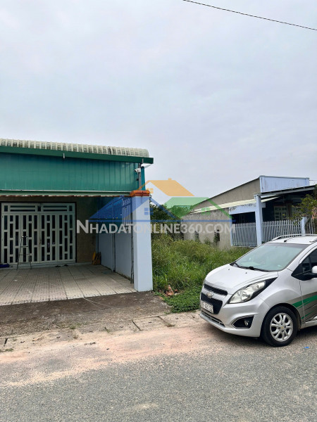 Chủ ????cần bán nhà đất thuộc phú mỹ- bà rịa vũng tàu  dân cư đông ( trường học , chợ