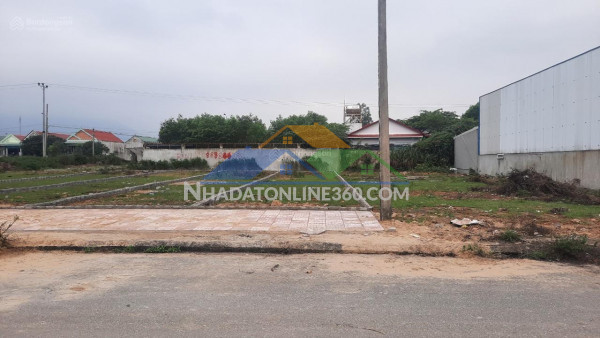 Cho thuê phòng 32m2 tách bếp full nội thất giá rẻ – p.bến...