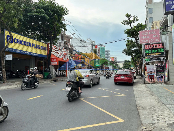 Bán nhà mtkd đa nghề ngang 7m có hầm lê đức thọ p7 126m2 4 lầu ngay chợ căn cứ 26 tỷ.