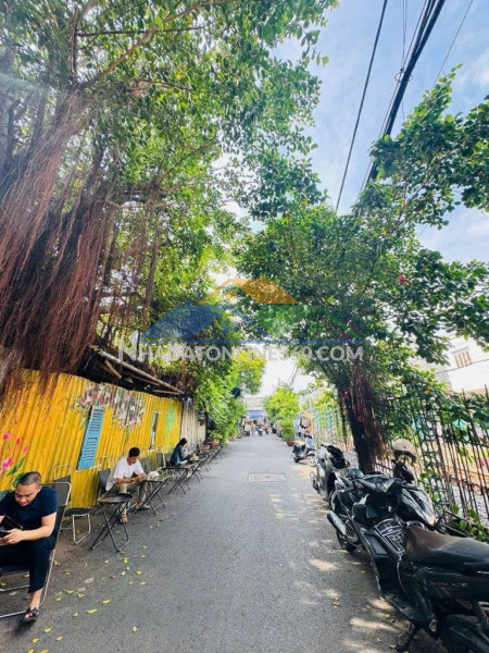 Nhà hxh đổ cửa trương đăng quế, 54m², 3pn, sổ hồng riêng, 5,6 tỷ