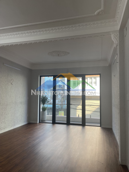 Nhà mặt tiền huỳnh thúc kháng 4 tầng 69.2m2 sát nguyễn văn linh giá 15 tỷ