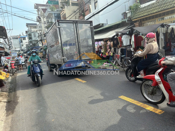 Bán dãy trọ 40 pn mtkd đ.số 28 ngang 10m 630m2 tiện xây cao tầng...