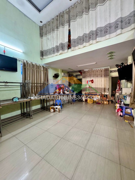 Bán nhà mặt tiền kinh doanh lê thị hoa, bình chiểu, thủ đức...