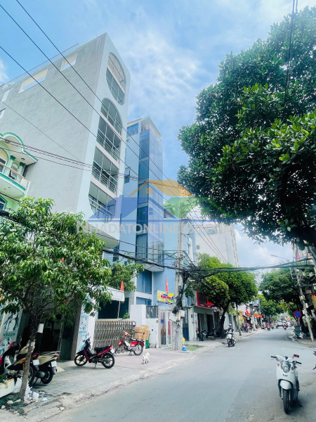 Bán tòa nhà văn phòng – trục chính bình thạnh – huỳnh mẫn đạt- p.19 giá 90 tỷ