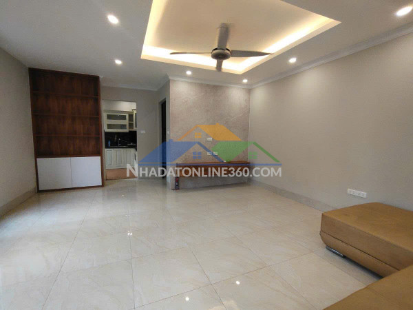 Nhà dân xây đức diễn 35m2x4t, ngõ thông ô tô, mặt tiền 9m, không lỗi, k qh, 6.99 tỷ