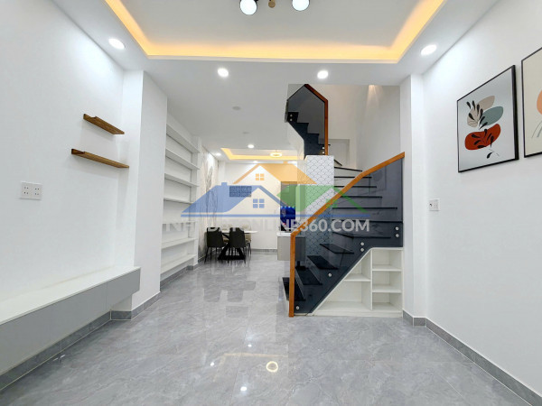 Nhà đẹp đón tết hẻm 45 chánh hưng p9q8, giá : 5.75 tỷ thương...