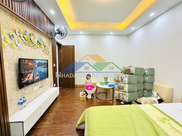 Trung tâm quận full nội thất - khu hiếm nhà bán - ba bước ra phố - gần lotteria - đào tấn 110 m, 5.7 tỷ ba đình