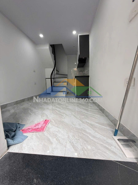 Nhà đẹp - giá tốt chính chủ cần bán nhanh căn nhà tại quận đống đa, tp hn