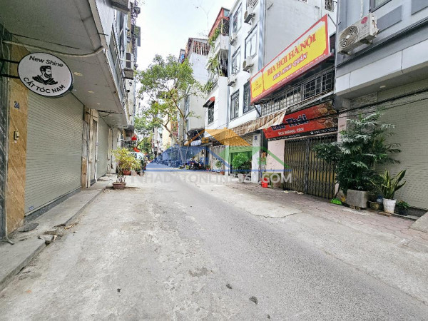 Bán nahf khương trung 2 thoáng, 6 tầng 8 ngủ, đủ nội thất chủ 9,9 tỷ