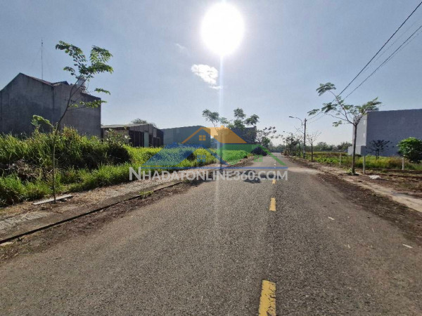 Bán đất 60m2  hxh , đường 8m, long phước , quận 9, giá 2 tỷ 350