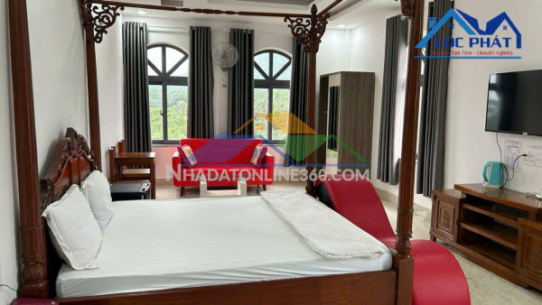 Bán cặp Khách Sạn đang kd tại Xuân Lộc Đồng Nai 9900m2 giá 200 tỷ