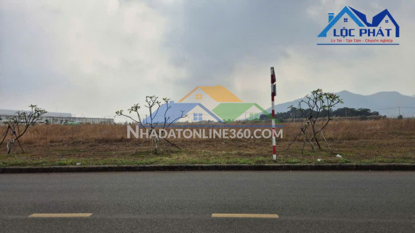 Bán đất K C N Bà Rịa Vũng Tàu ha giá chỉ 125 đô/m2