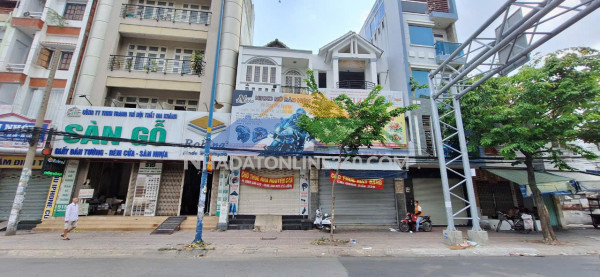 Cho thuê nhà kd 1 trệt 2 lầu, 70m2 mặt tiền sô 517 đ.trường...