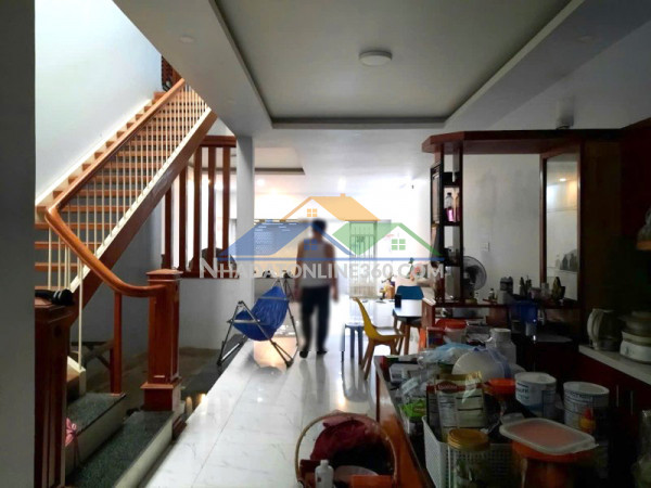 Bán nhà 3 tầng tam bình thủ đức, 159m² hẻm xe hơi, gần chợ, có dòng tiền 12 triệu/tháng, giá 10.x tỷ