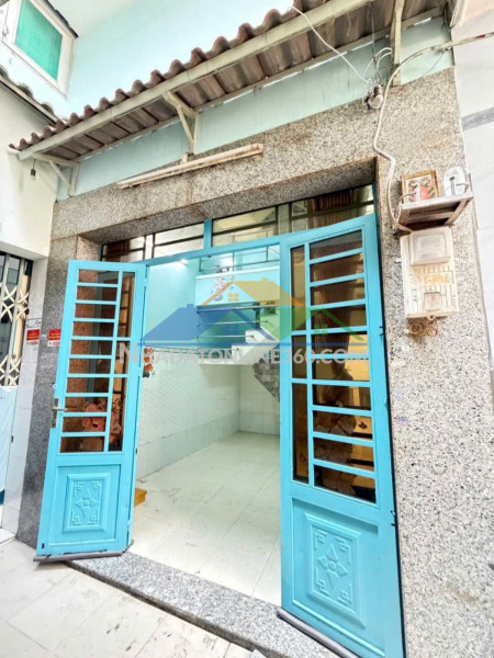 Chỉ 3.18tỷ! sở hữu nhà dạ nam, 3 tầng, 3 pn, thổ cư