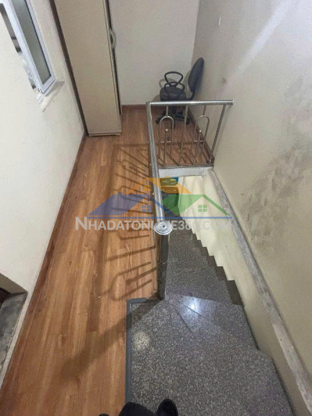 ????giữ tiền!: sát văn miếu quốc tử giám – mặt tiền 4m – ngõ nông văn hương