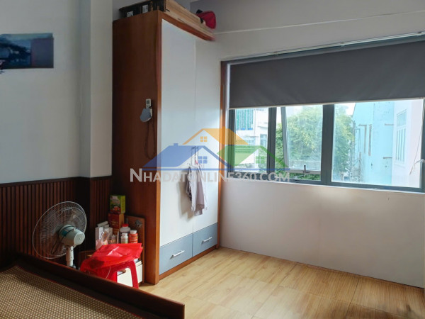 Căn hộ 3 tầng gần mặt tiền núi thành 60m2 dòng tiền hơn 200 triệu/năm giá 5.2 tỷ