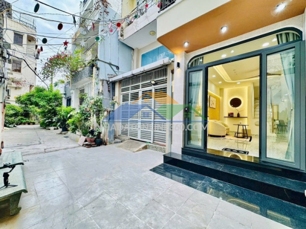 Bán nhà phú nhuận hxh 65m2 2 tầng ngang 4.5m 3 pn đẹp sát mt thích quảng đức 7.85 tỷ.