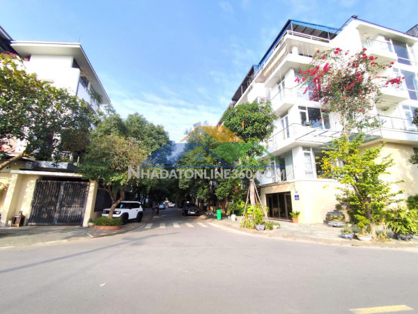 Bán biệt thự liền kề waterfront city - 128m 6 tầng - thang máy -...