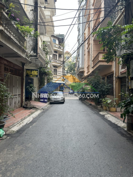 28.01.25.1 bán phân lô liền kề 5 tầng ngõ 52 quan nhân, 66m2, vỉa...