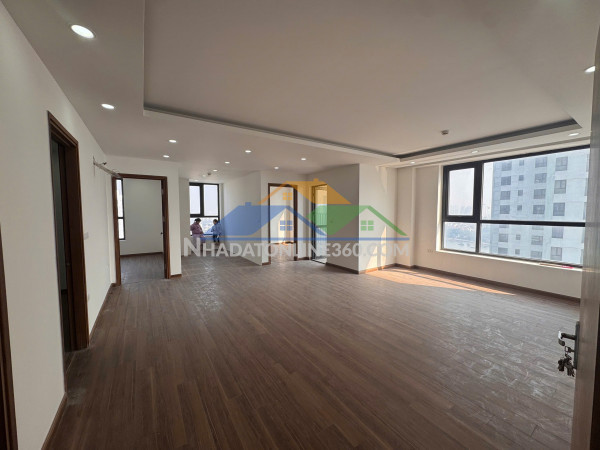 Chính chủ cho thuê nhà 5 tầng mặt phố số 178 triệu việt...