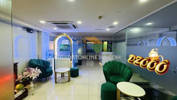 Mặt tiền trung tâm quận 3,  khu rất hiếm nhà bán, dòng tiền thu nhập 2,4 tỷ/năm