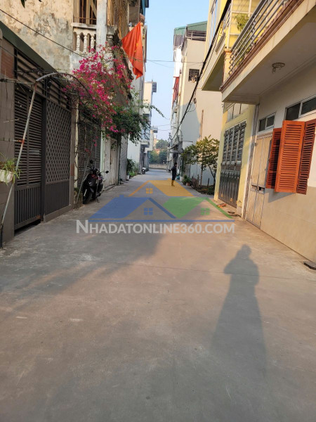 Chính chủ cho thuê nhà riêng nguyên căn 5 tầng ngõ 1 đông quan,...