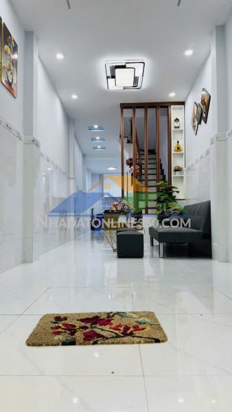 Quận 3- cmt8 - nhà mới ở ngay - không qui hoạch - 33m2 - 2pn - 4.15 tỷ