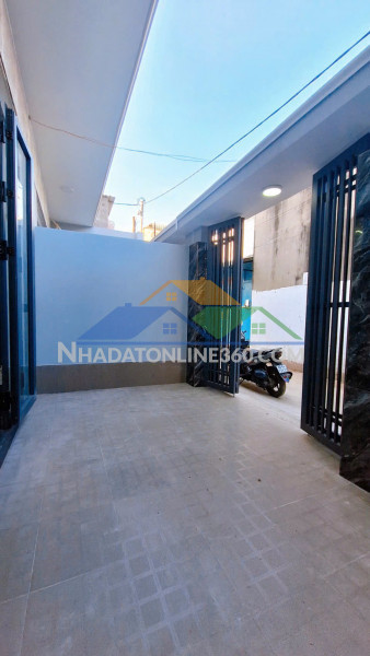 Bán nhà 2 tầng p.biên hòa,shr thổ cư,gần vòng xoay cầu hang,giá rẻ