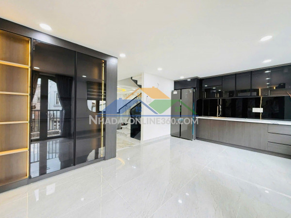 Nhanh!bán nhà minh khai,ga tàu điện,nhổn,thang máy,gần oto,dt:39mx5t,mt:5m,7.4ty