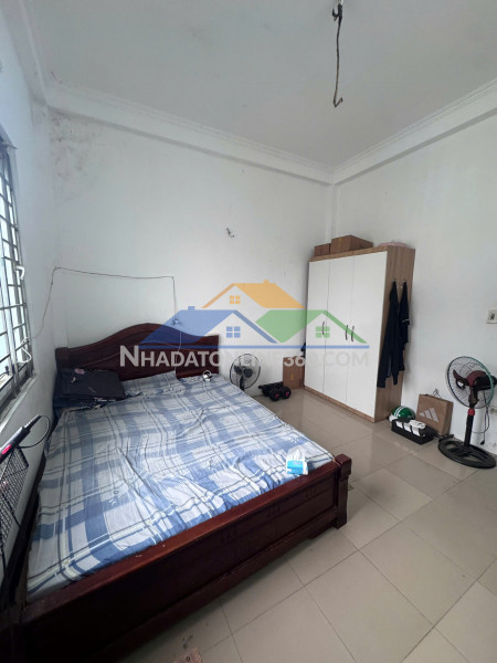 Mình cần pass nhanh phòng tầng 5 – lê quang đạo, phường phú đô, quận nam từ liêm , hà nội