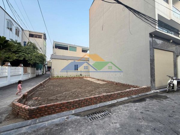 Bán gấp lô đất 2 mặt tiền 59m2 đất tại thôn nhì, xã vân...