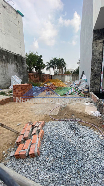 Bán đất thổ cư đường 102, tăng nhơn phú a,  q9, thủ đức, tp hcm.dt 120m2, sổ đỏ, 5.99 tỷ, lh: 0933125879