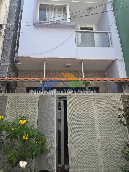 Chỉ 1 căn ngay chợ tân hương – hxh đỗ cửa – 44m - 3 tầng – 3pn nhỉnh 5