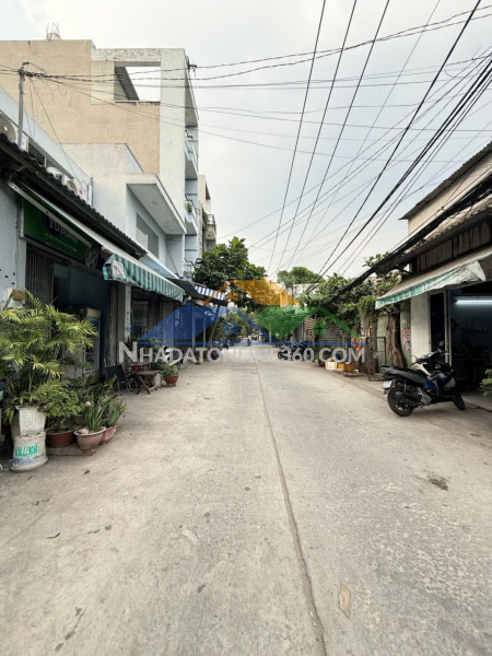 Nhà mới đón tết đ số9 gần chợ26-3 sát aeon tân phú hẻm 8m thông 55m2,2 tầng nhỉnh 5tỷ