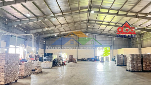 Cho thuê xưởng ưu tiên sx cnc , cn phụ trợ tại p hố nai. 1500m2. trống xưởng