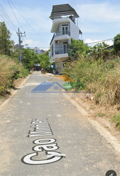 Bán nhà mới xây sang xịn mịn tại xóm gò 7, diên sơn, diên khánh.