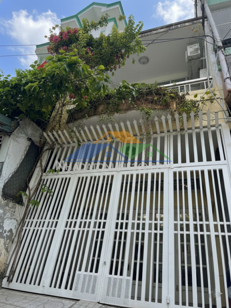 H2094 ???? nhà 1/ đỗ tấn phong phú nhuận, shr, vuông, 2 tầng, 3.1x15m, 6.x tỷ