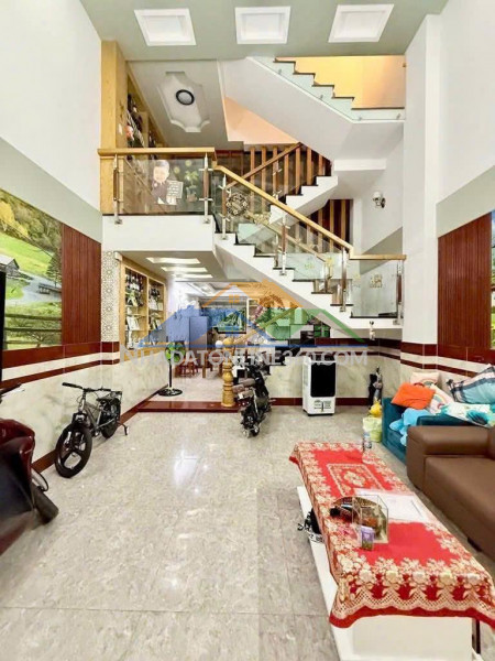 Bán nhà hẻm 3m phạm văn hai, phường 3, tân bình; 4*15,5m - 7,6 tỷ