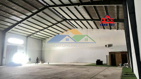 Cho thuê xưởng sản xuất dt đất 4000m2. tt long thành . chỉ 80tr. trống xưởng