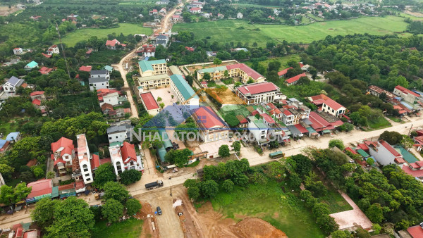 Chỉ còn 6 lô cuối cùng thị trấn 3 hàng đồi nhình 500tr oto tránh sát kcn, utopia