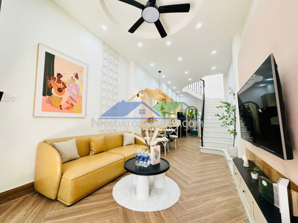 Bán nhà 2 tầng sát đường mai lão bạng giá rẻ