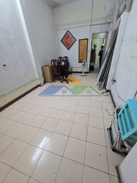 B-án nhà lạc long quân 60m 5t- lô góc 3 mặt thoáng vĩnh vĩnh - nhà đẹp dân xây - ô tô đỗ cửa - ở sướng - kinh doanh