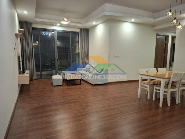 Chính chủ cho thuê căn góc chung cư cao cấp stellar, 35 lê văn thiêm, hn.