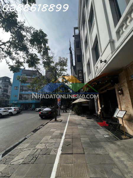 Bán nhà mặt phố tt cầu giấy 140m2 x 3t, mt 10,5m - đầu tư